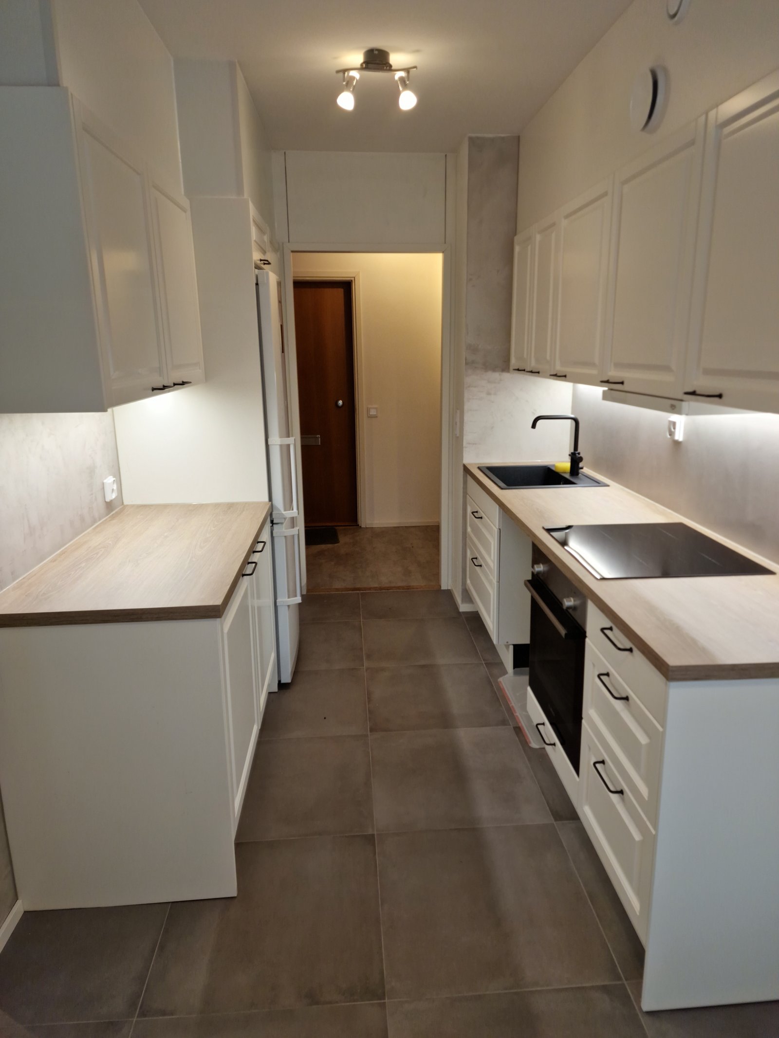 Klassinen keittiöremontti